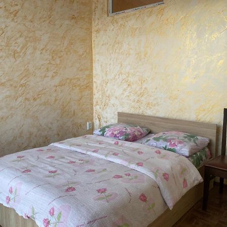 Merab House Batum Dış mekan fotoğraf