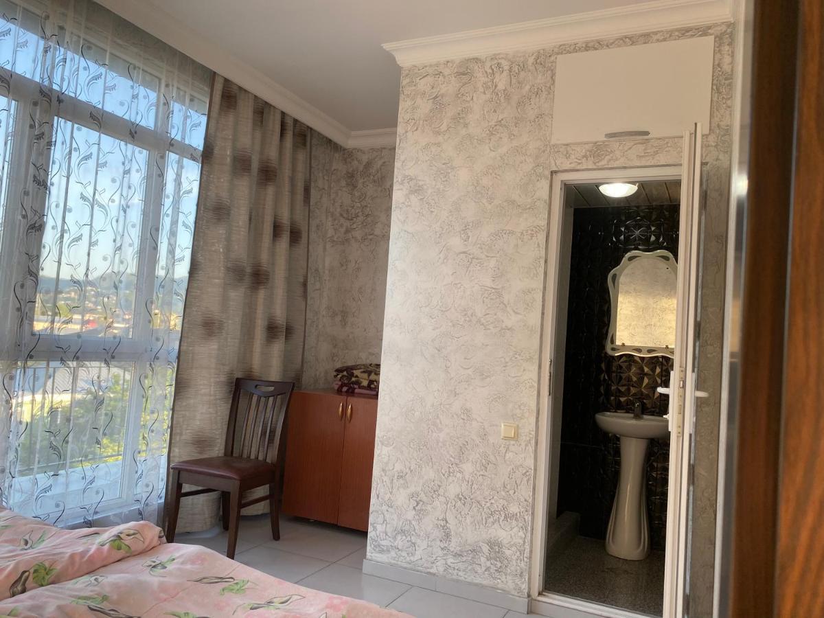 Merab House Batum Dış mekan fotoğraf