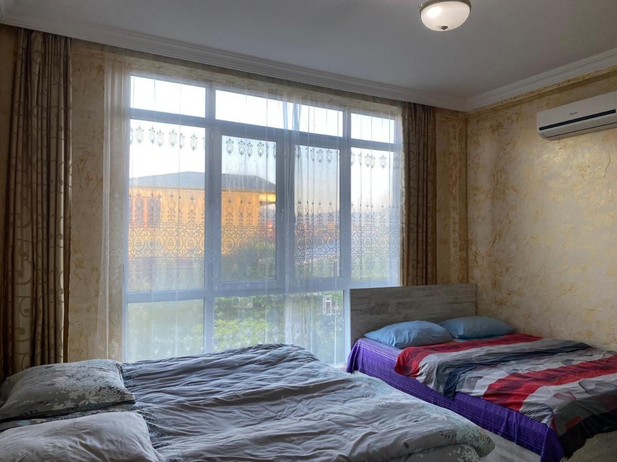 Merab House Batum Dış mekan fotoğraf