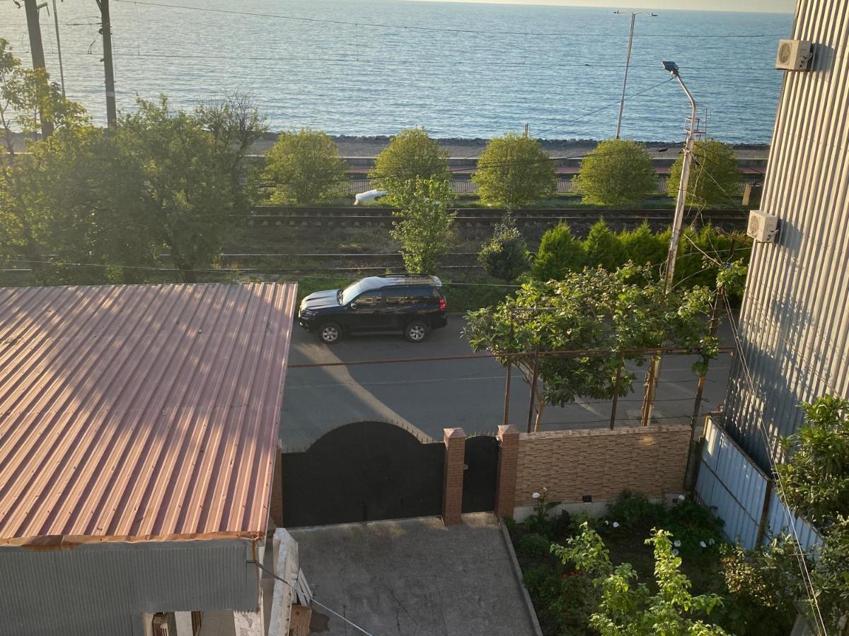 Merab House Batum Dış mekan fotoğraf