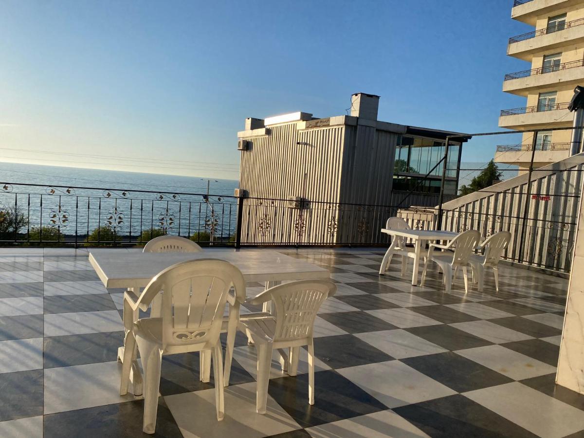 Merab House Batum Dış mekan fotoğraf