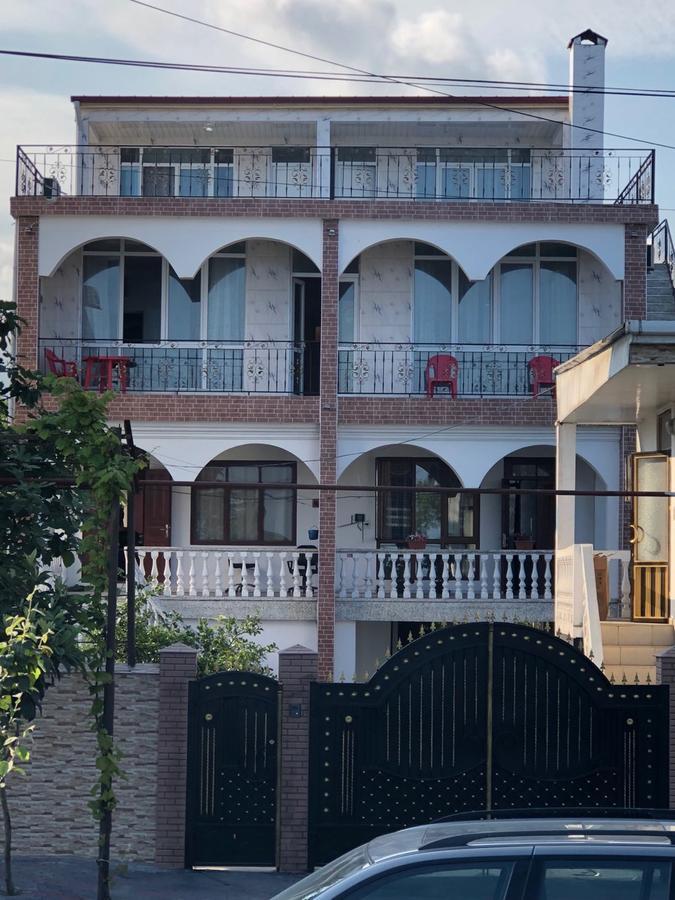 Merab House Batum Dış mekan fotoğraf