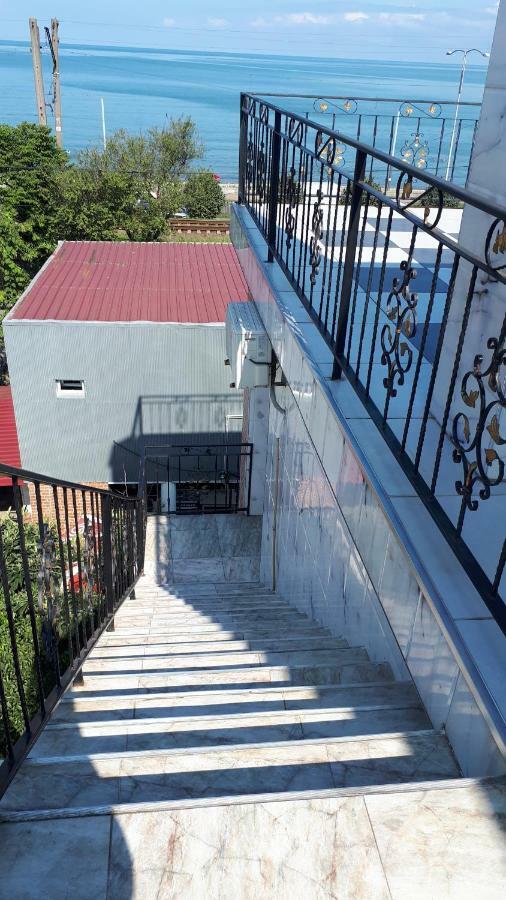 Merab House Batum Dış mekan fotoğraf