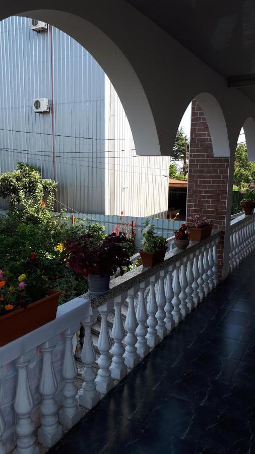 Merab House Batum Dış mekan fotoğraf